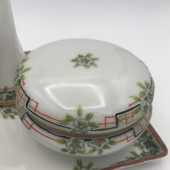 Antique Nippon 4-Pc Dresser/Vanity Set Tray, Vase/Hat Pin, Hair Receiver, Powder - Picture 6 of 11